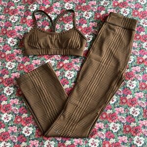 ALO Yoga 2 piece set, brown/black glenplaid, Small top, Medium pant
